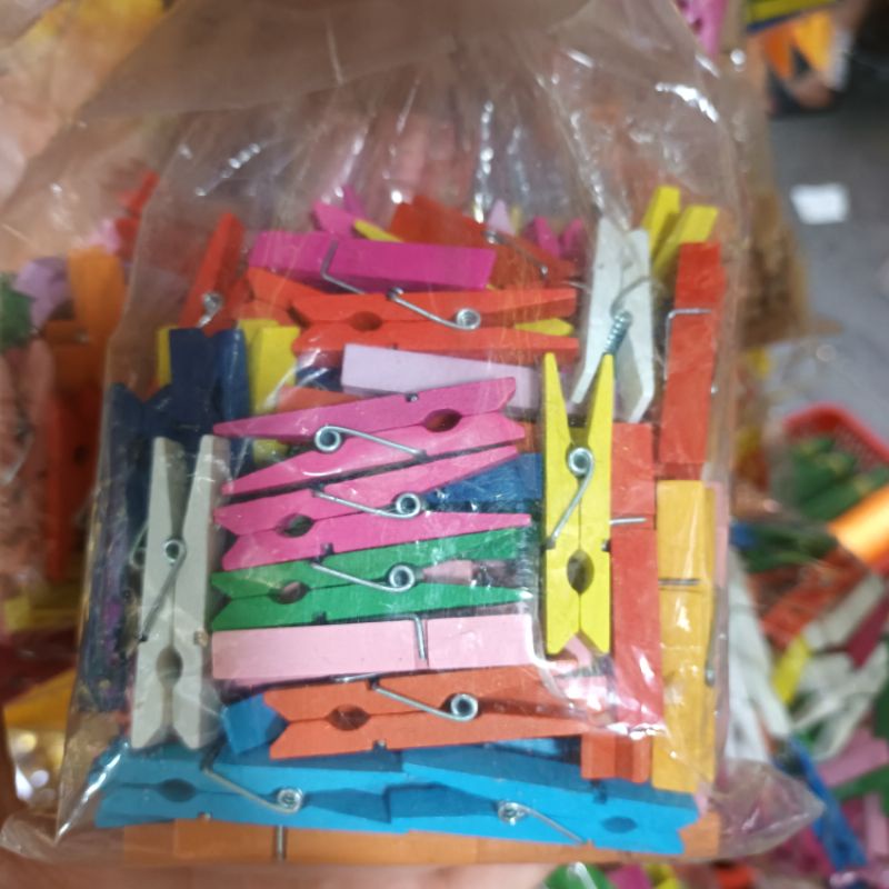 Túi 50 kẹp gỗ đủ màu trang trí handmade, treo tranh ảnh