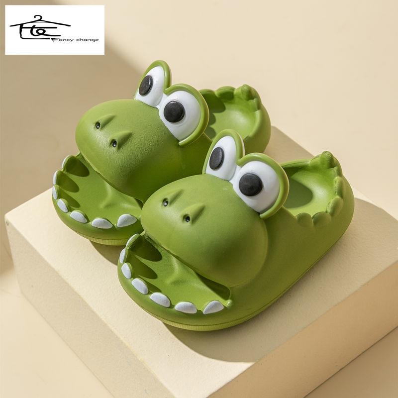 Dép Sandal Bít Mũi Đế Mềm Chống Trượt Chống Nước In Hình Hoạt Hình Dễ Thương