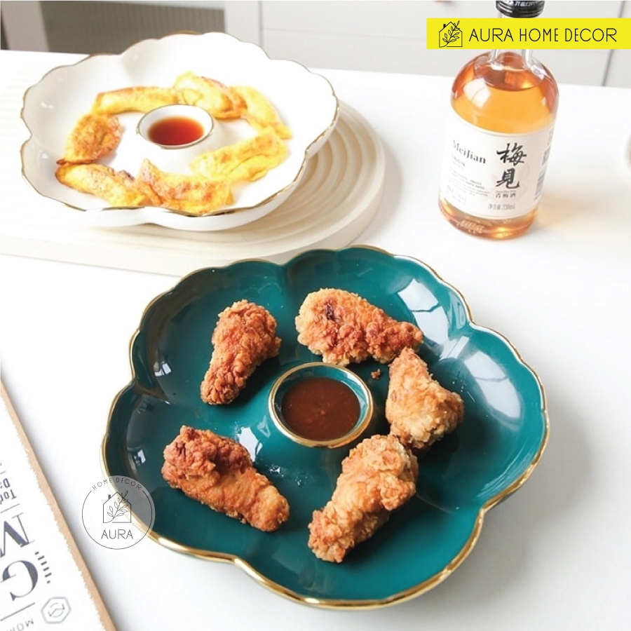 [SẴN] Đĩa hoa 5 cánh viền vàng kèm đĩa chia sauce với 3 màu: xanh cổ vịt, trắng và hồng cực xinh