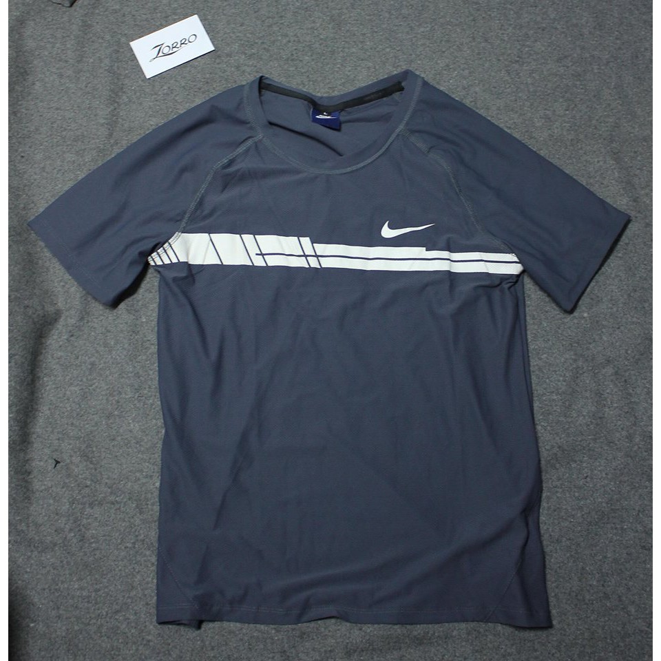 Áo thun thể thao nam 2018