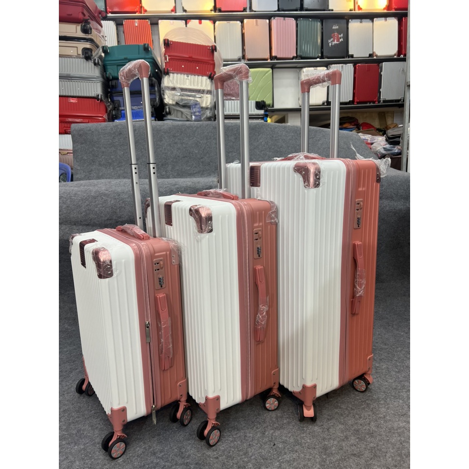 Vali kéo  bọc góc inox du lịch size 28 inch  xoay 360 độ, tiện dụng, chống va đập
