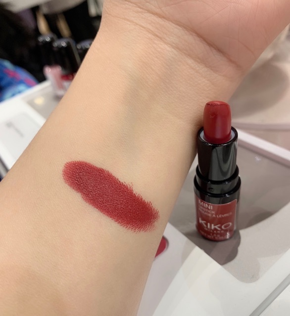 (Mini size) son ý Italy KIKO COSMETICS MILANO cỡ mini nhỏ 1.5g màu đỏ Classic red truyền thống