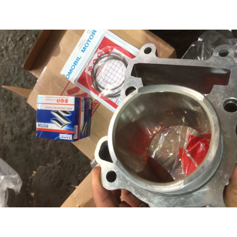 Full bộ lòng + trái piston + bạc  Su Satria FI - zin hãng
