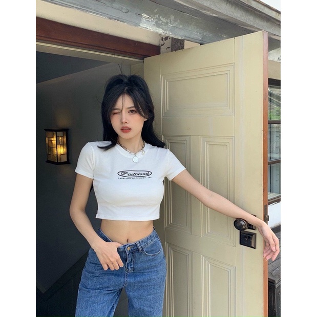 ÁO CROPTOP PADBLOOD TRẮNG FORM RỘNG
