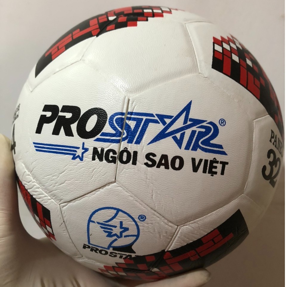 Quả Bóng đá bơm hơi da số 4 Prostar - HÀNG VIỆT NAM CHẤT LƯỢNG CAO