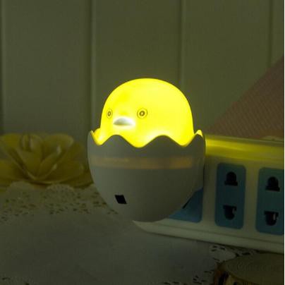 ĐÈN NGỦ QUẢ TRỨNG GÀ TỰ ĐỘNG SÁNG VÀO ĐÊM