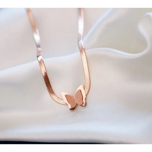 Dây chuyền titan kiểu mì dẹp đính hồ điệp màu vàng hồng siêu đẹp, bền màu, hợp thời trang