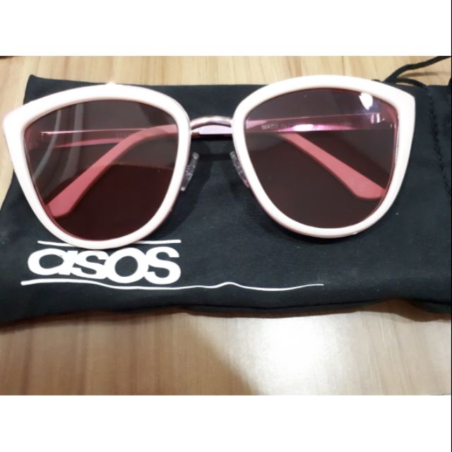 Kính asos thời trang sành điệu