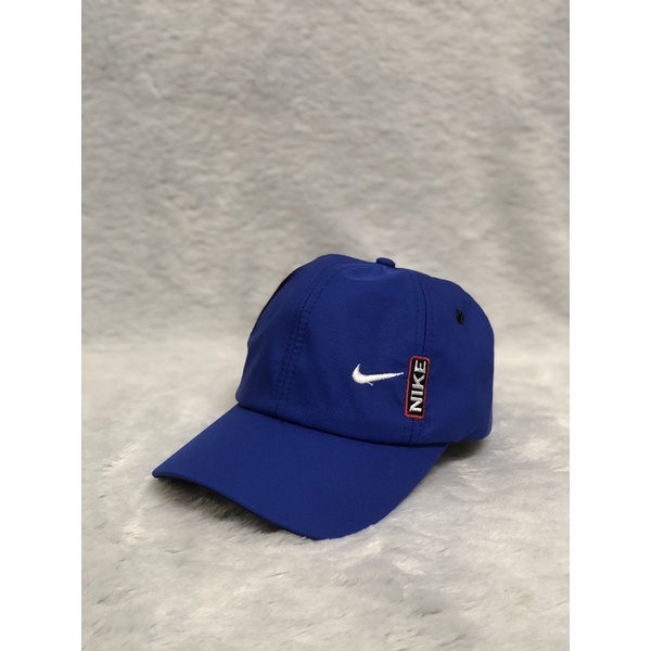 Nón lưỡi trai  dù thêu logo nhỏ đơn giản - Nón kết nam nữ