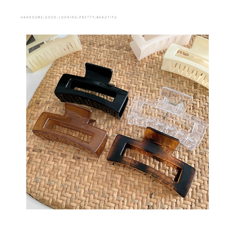 Kẹp gắp tóc tạo kiểu búi cho nữ