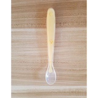 Thìa ăn dặm cho bé silicon màu sắc
