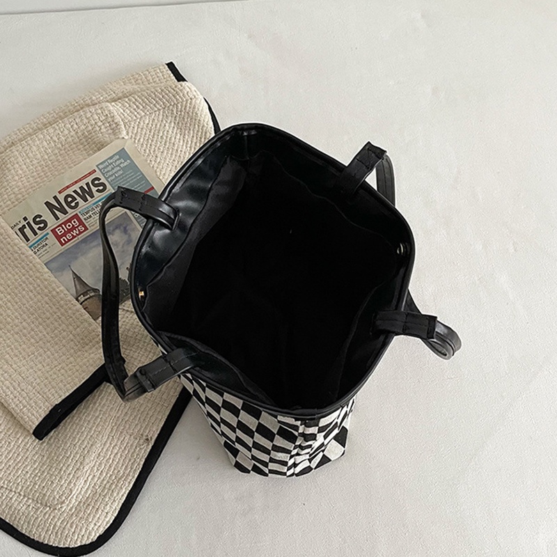 Túi xách IELGY bằng canvas sức chứa lớn họa tiết sọc caro trắng đen đơn giản dành cho nữ