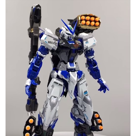 Mô hình nhựa lắp ráp MG 1/100 Gundam Astray Blue Frame Daban8810