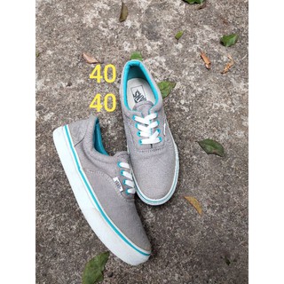 Giày vans Mỹ chính hãng 2hand , độ mới cao