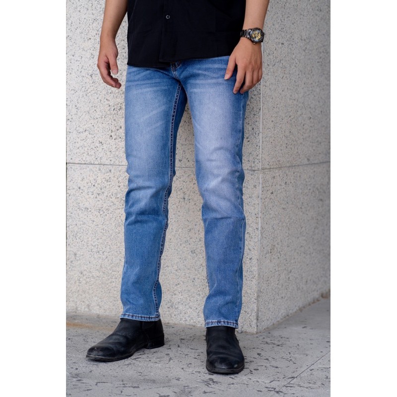 [⚡Tặng quần⚡️] Quần jean nam VNXK ống đứng xanh nhạt | BigBuy360 - bigbuy360.vn