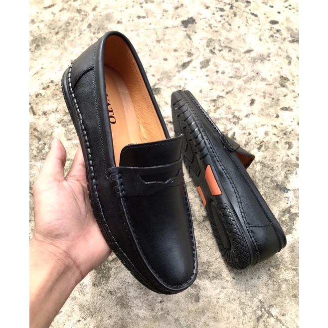 Giày mọi nam da bò.đế cao su mềm..Size từ 39-43.mã M01. màu đen.mẫu mới nhất hiện nay