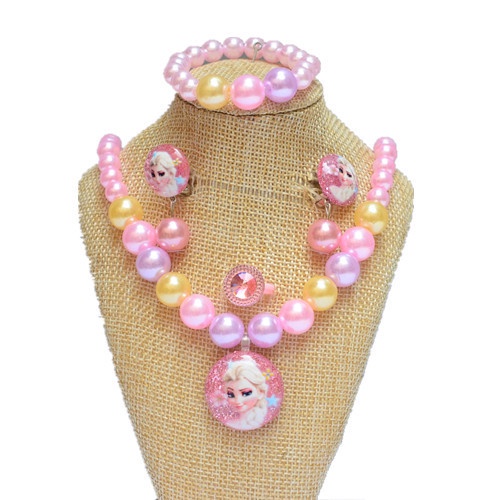 Bộ Trang Sức 5 Món Gồm Vòng cổ / Vòng Tay / Nhẫn / Bông Tai Đính Ngọc Trai Nhân Tạo Hình Công Chúa Frozen Dễ Thương Cho Bé Gái