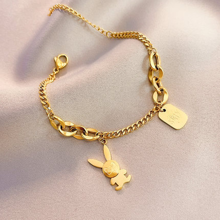 Vòng Tay Thép Titan Mạ Vàng 18K Mặt Hình Thỏ Đáng Yêu