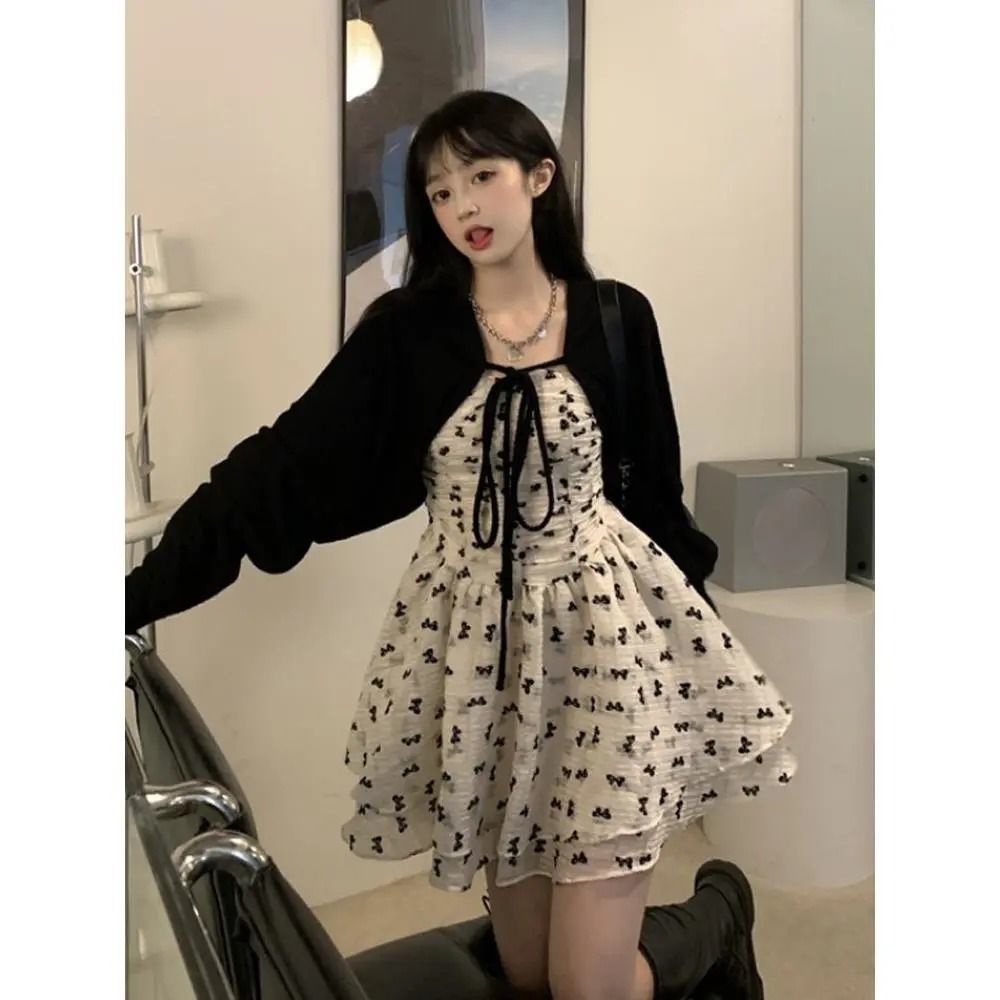 Bộ Trang Phục Mùa Xuân Hai Dây Gồm Áo Khoác Cardigan Và Váy Ngắn Phong Cách Mới 2022 Dành Cho Bạn Nữ