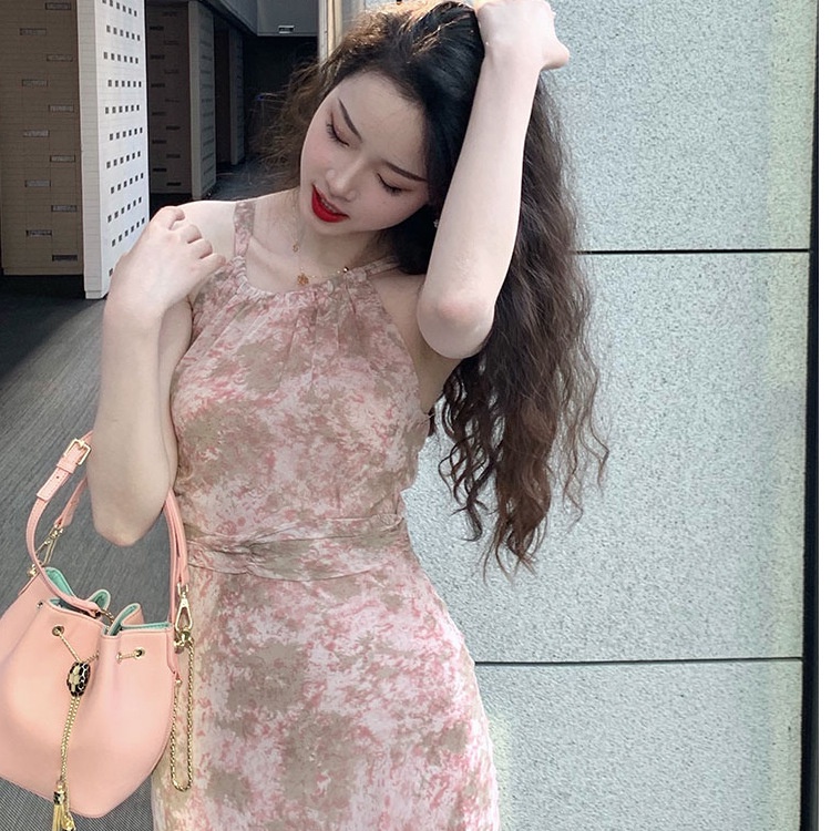 VÁY LANH HỒNG CỔ TRÒN
