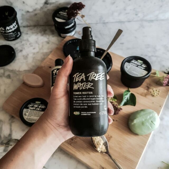Nước hoa hồng Toner Tea Tree Lush