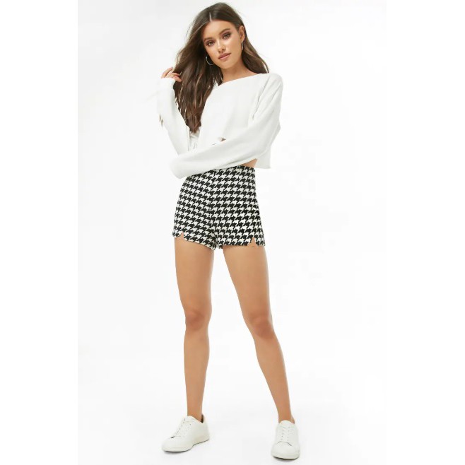 Quần shorts họa tiết houndstooth xẻ gấu xuất Âu (có sẵn) | BigBuy360 - bigbuy360.vn