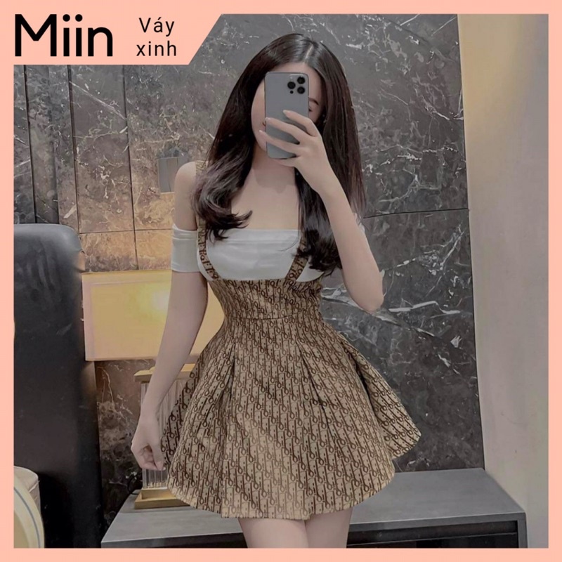 Set áo trễ vai trắng + yếm xòe