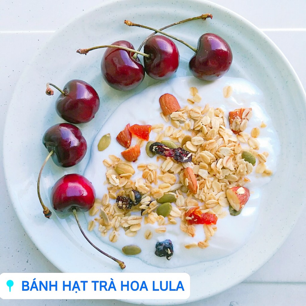 GRANOLA (260g)- NGŨ CỐC YẾN MẠCH, HẠNH NHÂN, CRANBERRIES, HẠT ĐIỀU, BÍ XANH, NHO KHÔ | BigBuy360 - bigbuy360.vn