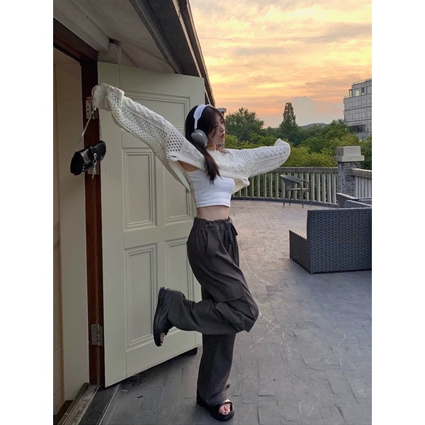 Áo croptop dệt kim tay dài cổ tròn phong cách hot trend siêu mới - hàng có sẵn