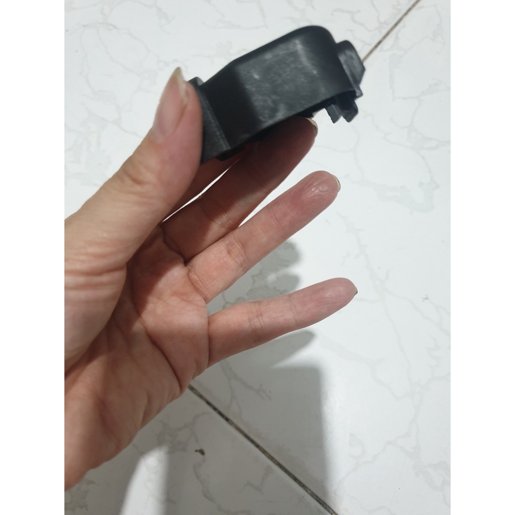 NẮP CHỤP BÌNH XANG CON MÁY CẮT CỎ 260/330/430/143. BÌNH XANG DƯỚI