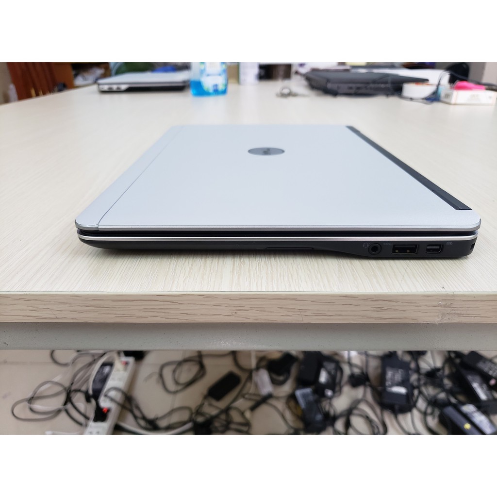 Laptop cũ dell latitude E7240 i7 4600u, ram 4gb, ssd 128gb, màn hình 12.5 inch | BigBuy360 - bigbuy360.vn