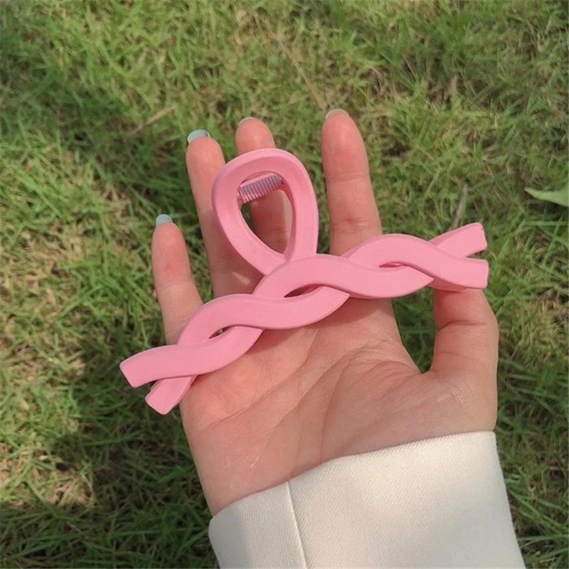 Kẹp Tóc Xoắn Bằng Nhựa Màu Xanh Dương Cho Nữ Khi Tắm