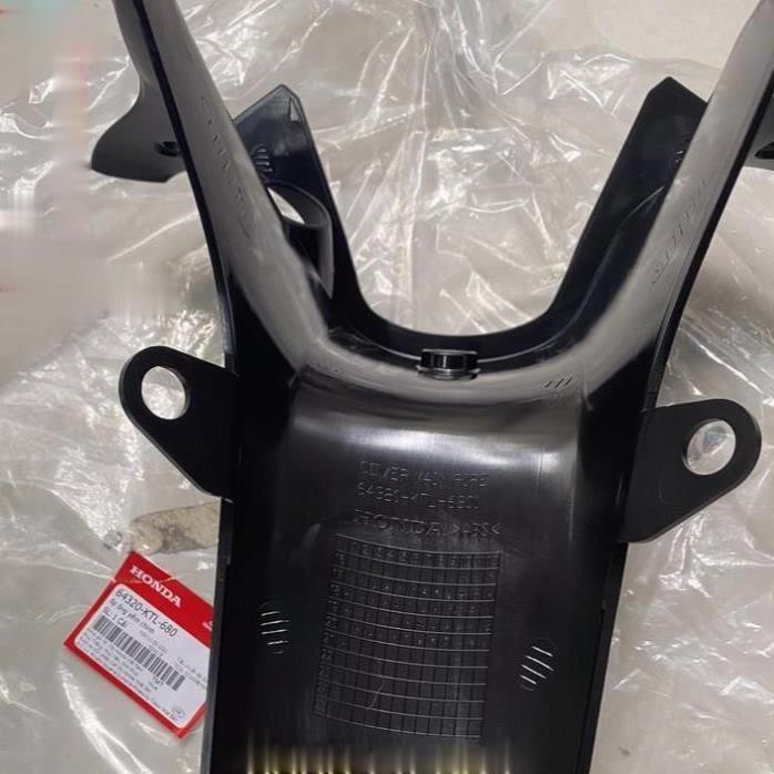 Ốp ống yếm chính, Yếm ổ khoá WAVE A 100 , RS - chính hãng honda việt namsale 5%