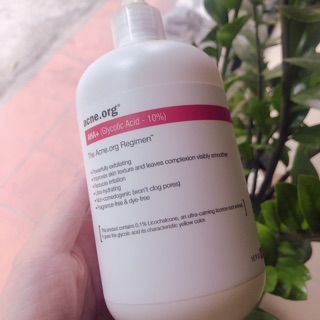 Tẩy da chết hoá học aha acne.org