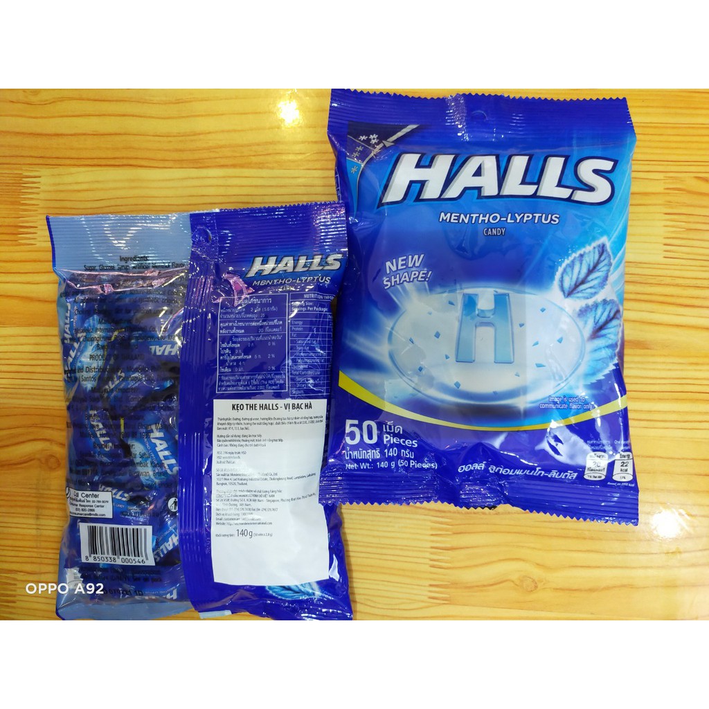 KẸO NGẬM VỊ BẠC HÀ VÀ CHANH MẬT ONG HALLS THÁI LAN 140GR