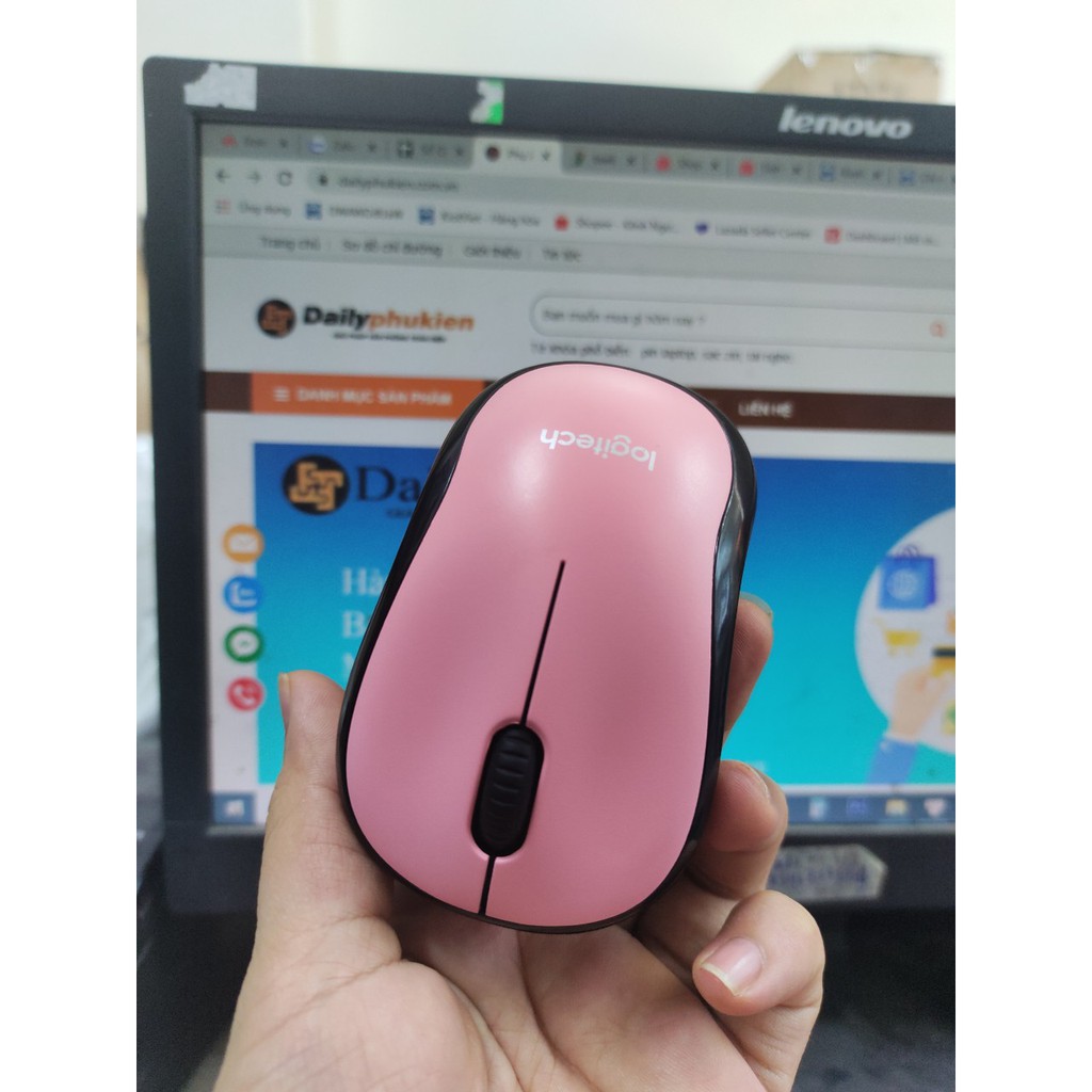 Chuột không dây màu hồng Logitech M220 Click không kêu