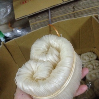 Mỳ chũ không đóng túi (mớ)