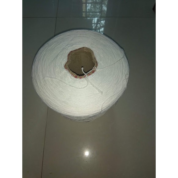 Chỉ máy bao bì. Chỉ khâu bao bì cho máy khau gk9-5,gk9-2, cuộn 2.4 kg