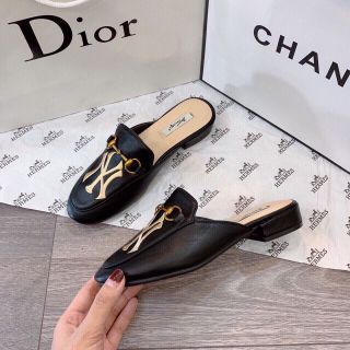 Sục siêu hót Ny sang chảnh