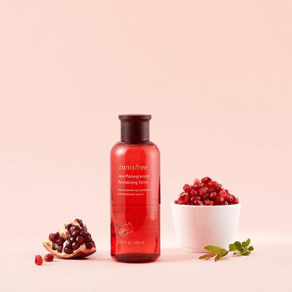 Nước Hoa Hồng Lựu Đỏ Innisfree Jeju Pomegranate Revitalizing Toner