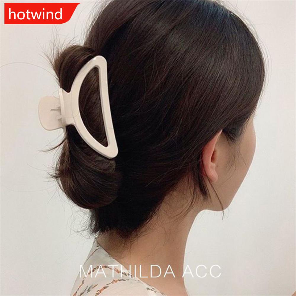 Kẹp Tóc Hình Quạt Rỗng Bằng Acrylic Đơn Giản J2R3