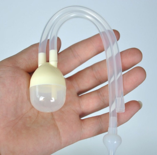 Dụng Cụ Hút Rử Mũi Cho Bé - Silicon Mềm