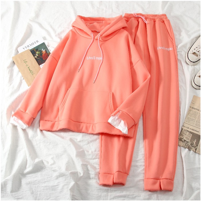 Bộ Nỉ Nữ Thu Đông Dài Tay Có Mũ Form Rộng Kèm Quần Dài Bo Gấu Ulzzang Thời Trang Sugal QA NU 023V1