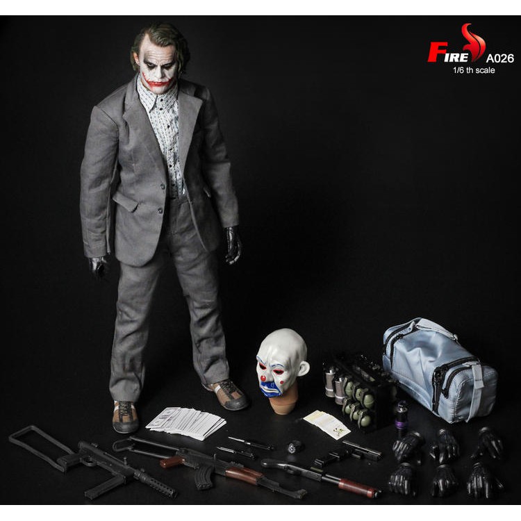 [Order] Mô hình figure 1:6  FIRE A026 Batman Dark Knight Joker phiên bản kíp nhà băng