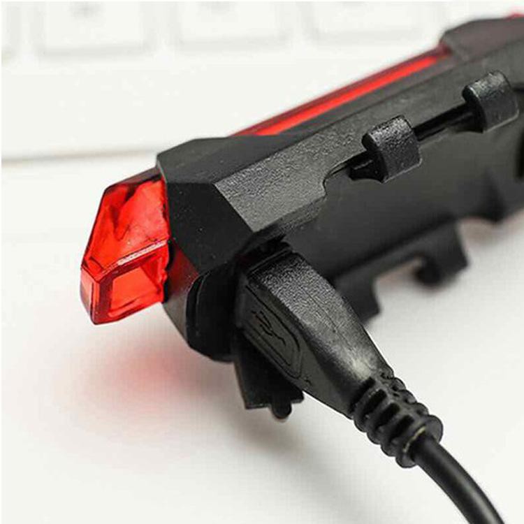 Đèn hậu xe đạp thể thao sạc usb 4 chế độ nháy thông minh