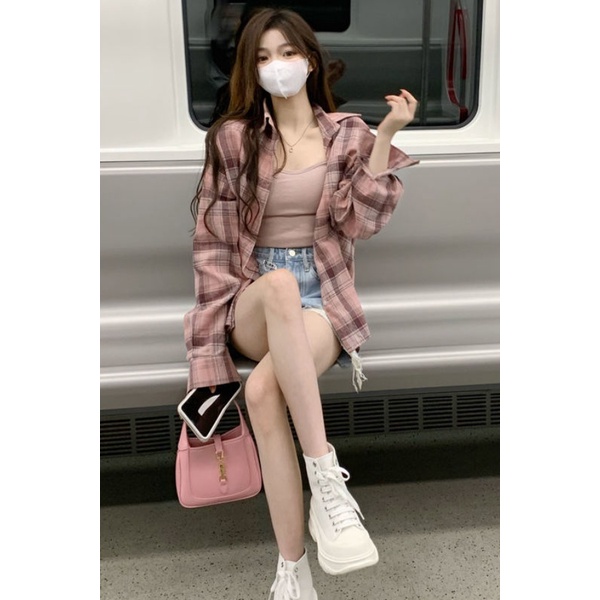 Áo Sơ Mi Khoác Ngoài Tay Dài Chống Nắng Họa Tiết Kẻ Ô Màu Hồng Thời Trang Xuân Thu Phong Cách Mới Dành Cho Bạn Nữ