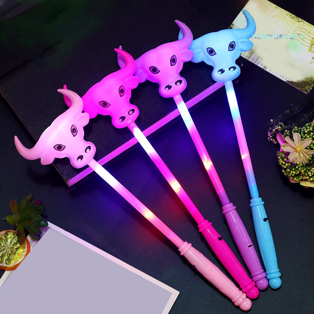 Gậy Phát Sáng Hình Đầu Bò Hoạt Hình Cho Bé