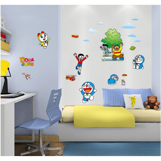 Decal trang trí Doremon và Các bạn