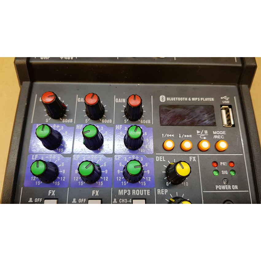 Bộ Mixer Yamaha G4 USB - Bộ trộn âm thanh Mixer Chuyên Karaoke, Livestream, Thu Âm Cao Cấp - Tặng Kèm 2 Micro Không Dây