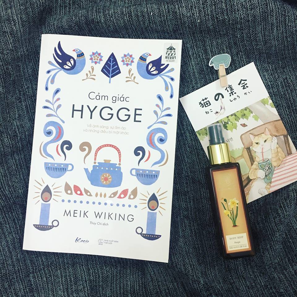 Sách - Cảm Giác Hygge - Về Ánh Sáng, Sự Ấm Áp Và Những Điều Bí Mật Khác